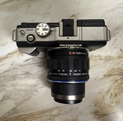 Olympus pen pl1 - e-pl1, 12.3mp