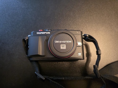 Olympus pen pl6 body only - pen,